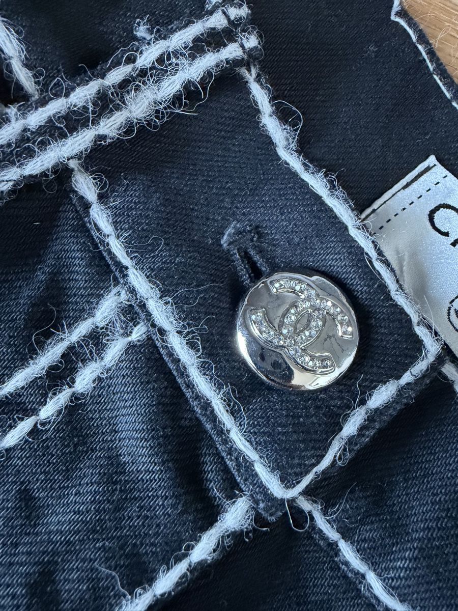 Chanel Jeans: Chanel Jeans Gr 36 – Nuovo (secondo la descrizione) da Rüschlikon venduto da Wurmsibach 3