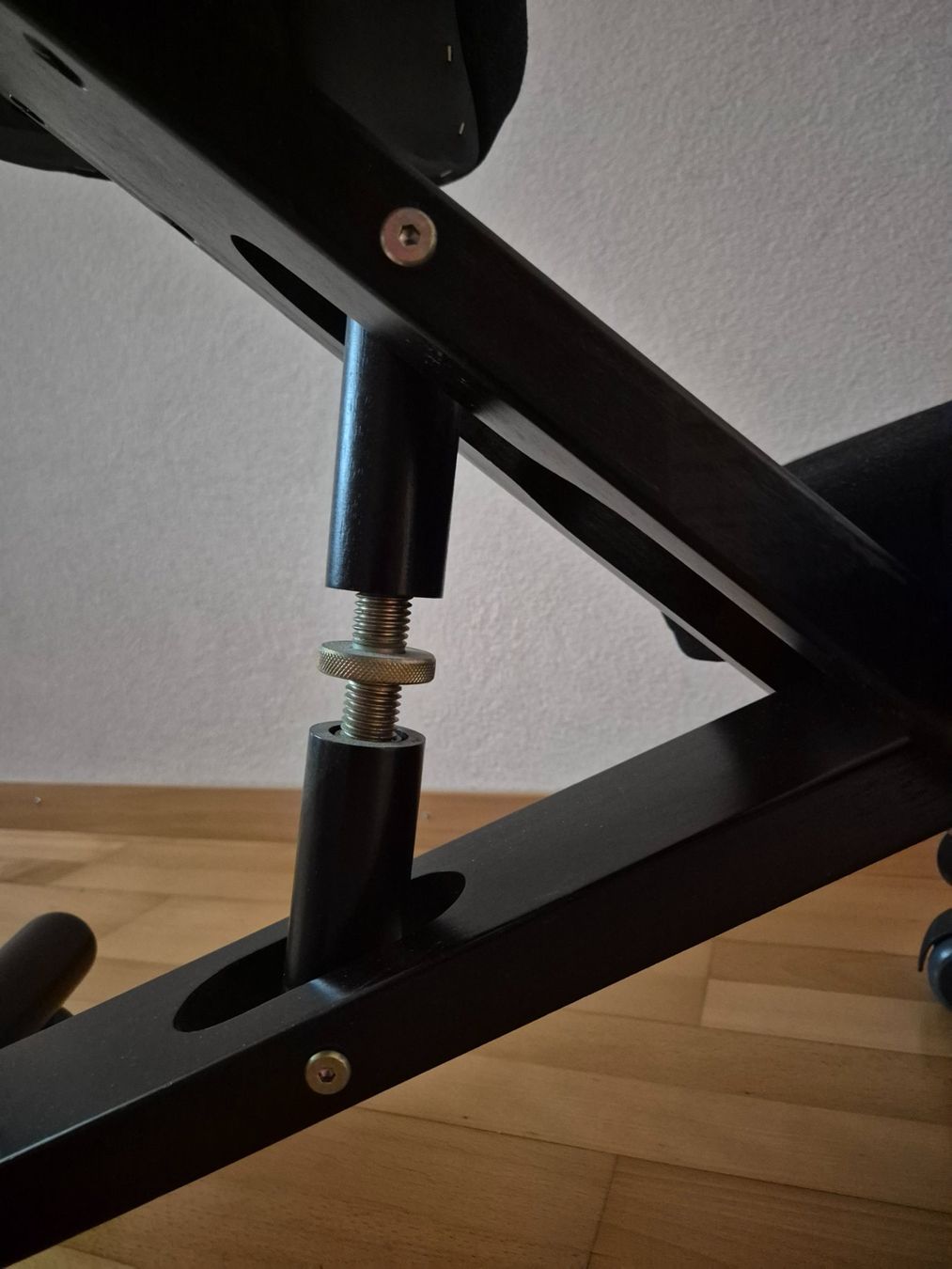 Pfister Sedie: Kniestuhl auf Rollen – Usato da Steinach venduto da ACMO32O 4