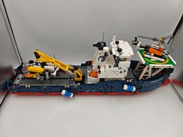 42064 Ocean Explorer