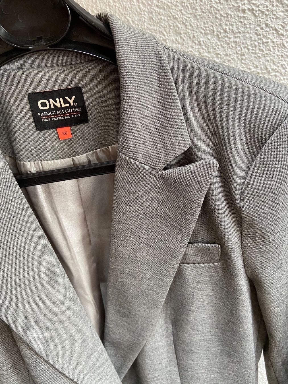 Only Giacche: Blazer ONLY – Usato da Gommiswald venduto da Aloha.Spirit 8