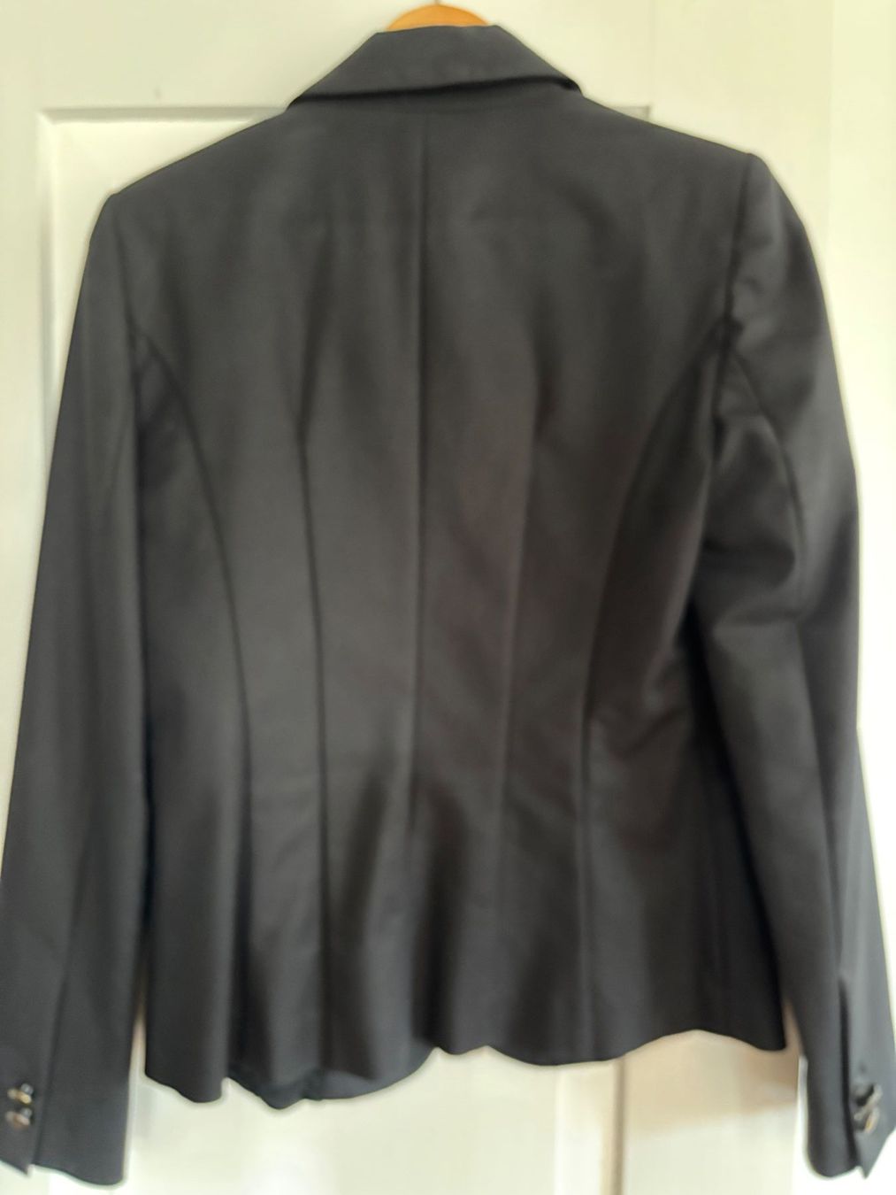 Roberto Cavalli Giacche: Schwarzer Blazer von Roberto Cavalli – Usato da Horgen venduto da uge_pd5p 2
