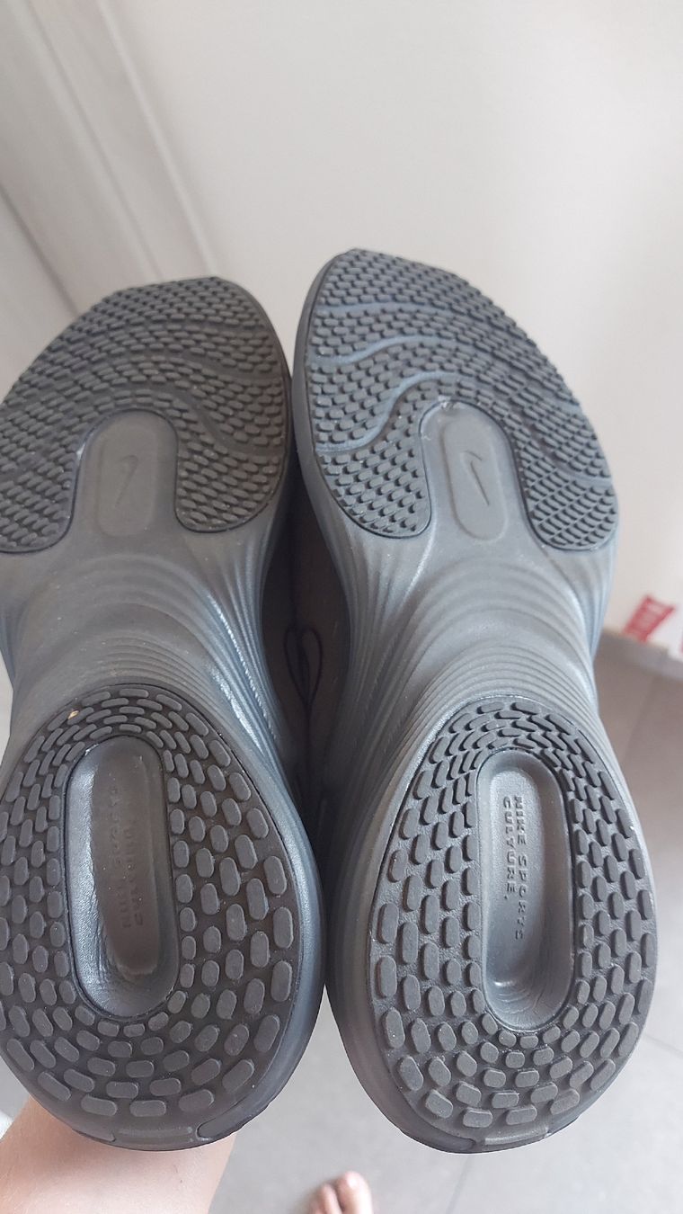 Nike Scarpe da donna: Nike Freizeitschuh – Nuovo (secondo la descrizione) da Schwarzenegg venduto da babale 2