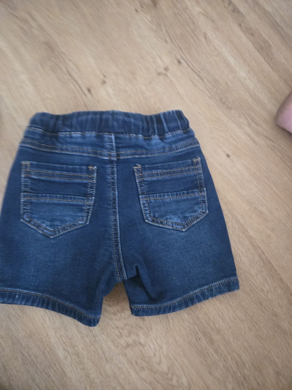 Next Pantaloni: kurze Hose 9- 12 Monate – Usato da Algetshausen venduto da Martina89 1