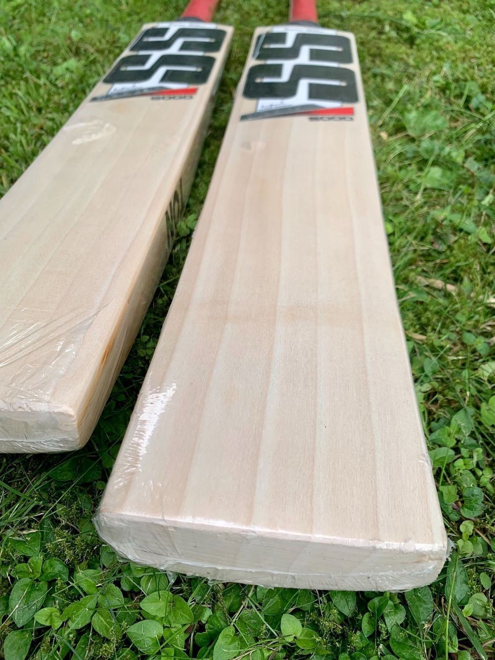 Articoli in legno: Cricket Bats SS Master 5000 SH – Nuovo e nell'imballaggio originale da Luzern venduto da ronymamuni 5
