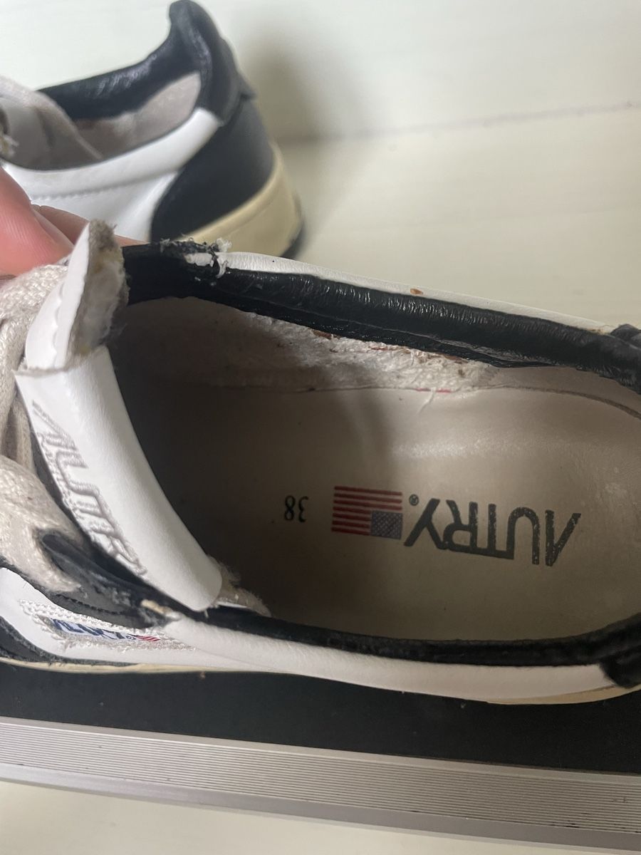 Autry Herrenschuhe: Autry Sneaker Gr. 38, schwarz/weiss – Gebraucht aus Zürich von tiiina4 2