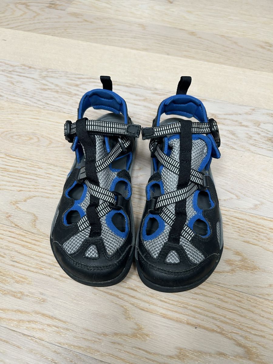 Columbia Schuhe für Jungen: Columbia Sandalen 36 – Gebraucht aus Muri AG von Mkikus