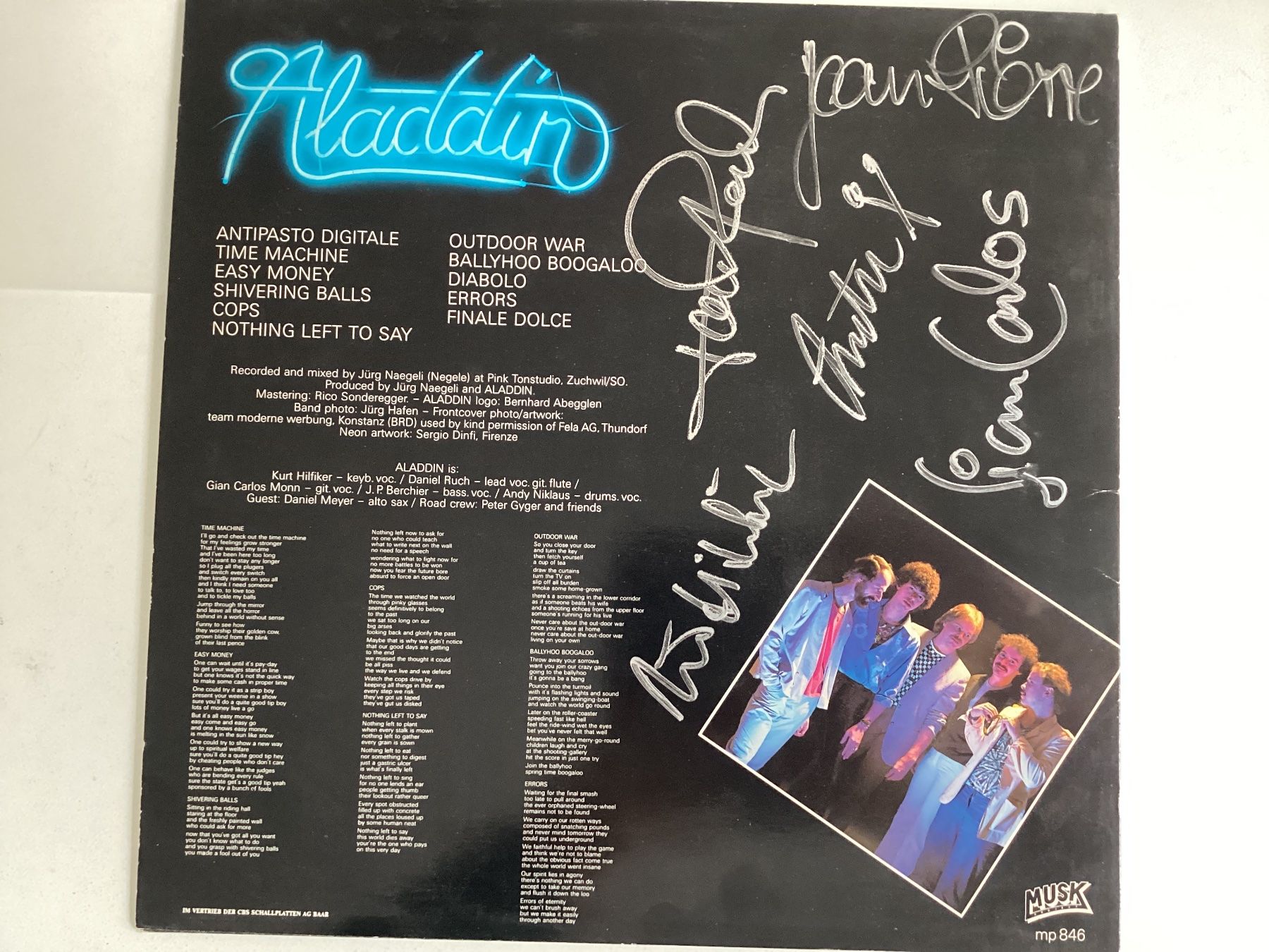 Dischi in vinile: Aladdin LP (mit Autogramm) – Usato da Gutenswil venduto da Hamzian 1