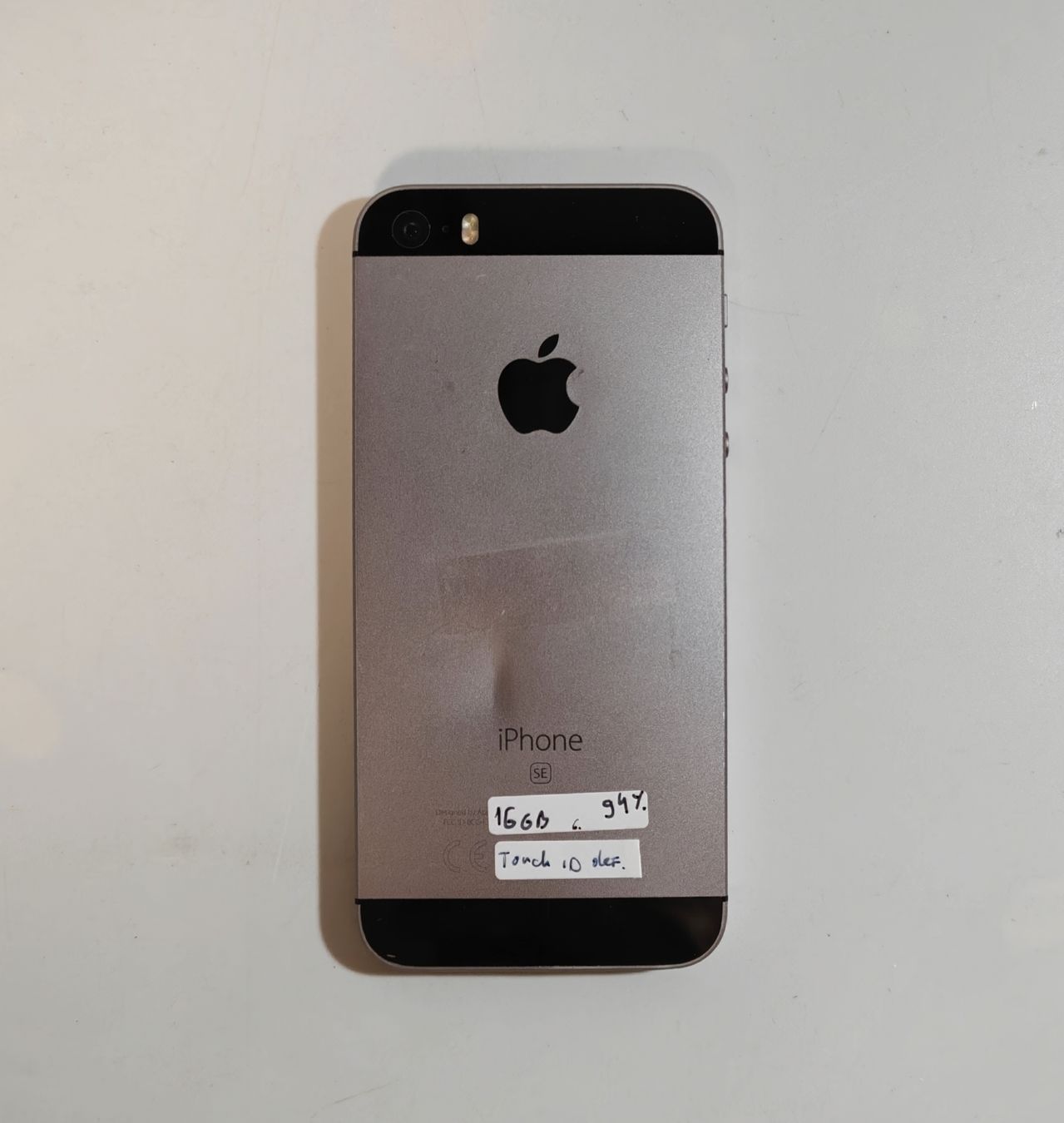 Apple Telefoni cellulari / Smartphones: iPhone SE – Usato da Ehrendingen venduto da Rocky985 1