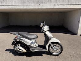 Piaggio Liberty 125 Roller Weiss