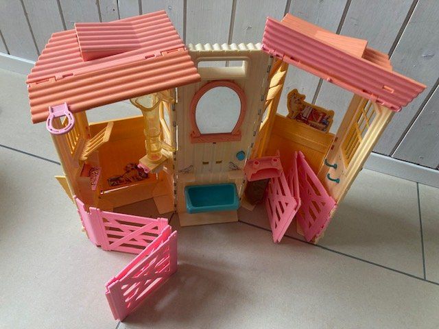 Bambole: Barbie Set – Usato da Obfelden venduto da beajan2009 2