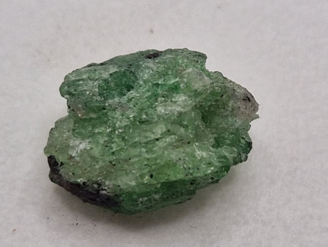 Pietre preziose: Tsavorit roh  8.5ct. – Nuovo e nell'imballaggio originale da Winterthur venduto da LukasMineralienOase