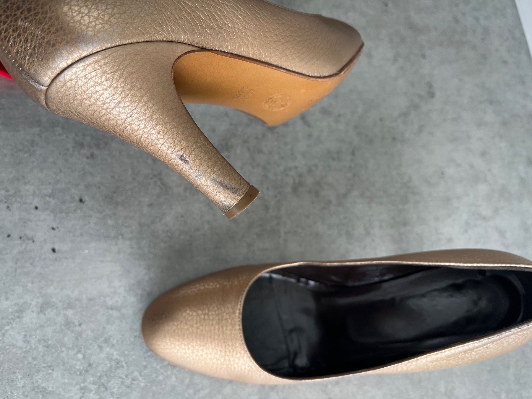 Bally Scarpe da donna: BALLY Pumps gold,  Gr. 39 - NP: 445.- – Usato da Zollikofen venduto da spunk65 6