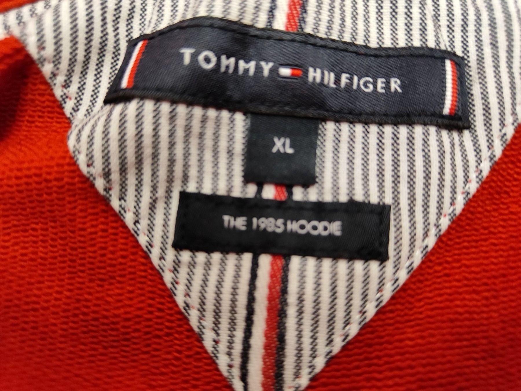 Tommy Hilfiger Maglioni & Felpe: Hilfiger Kapuzenpulli Gr XL – Nuovo e nell'imballaggio originale da Langnau am Albis venduto da Judithsebi 4