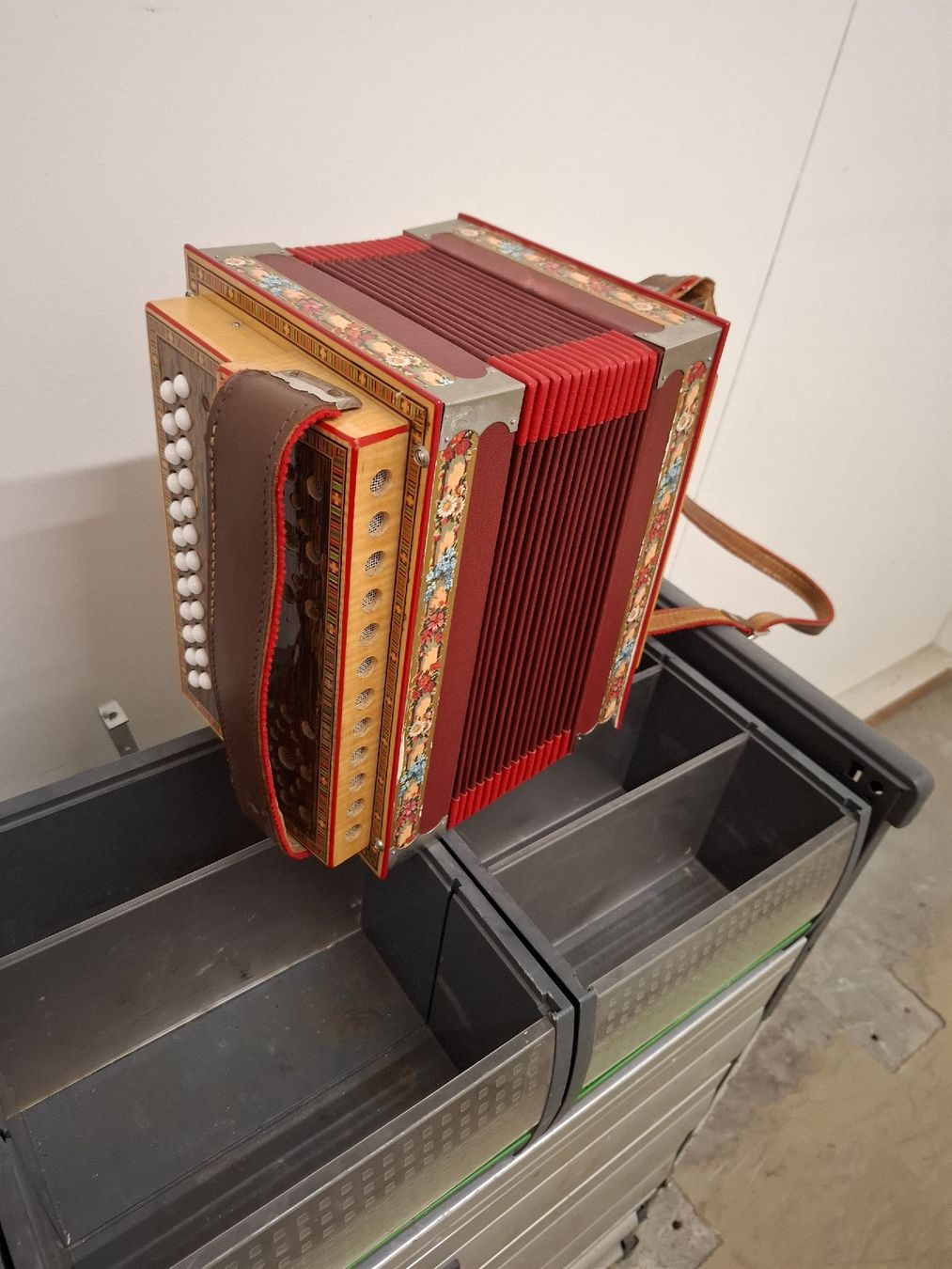 Strumenti musicali: gwerder orgeli – Usato da Villeneuve venduto da BibiVintage 5