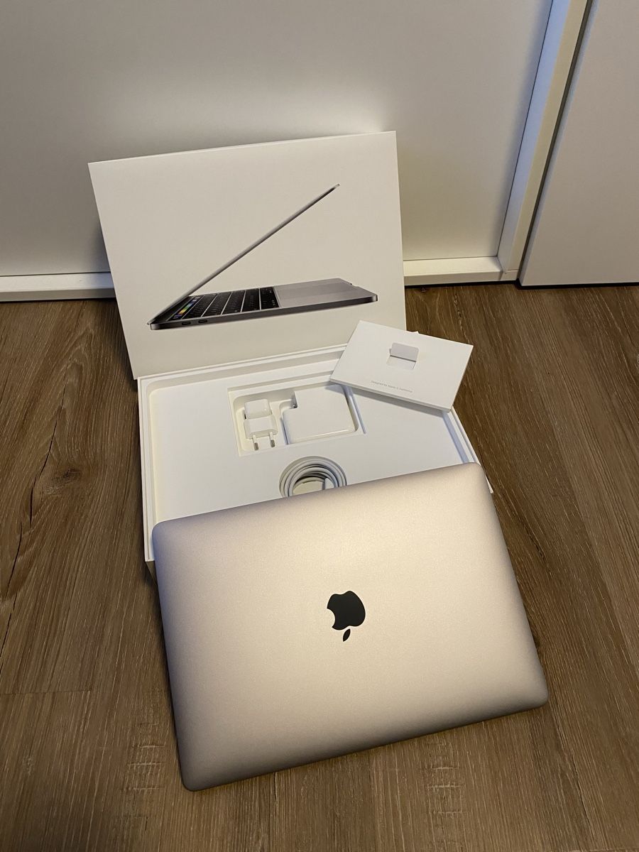 Apple Notebooks: MacBook Pro 13", 2016, Space Grau, optisch in Top Zustand – Gebraucht aus Bazenheid von Fabian911