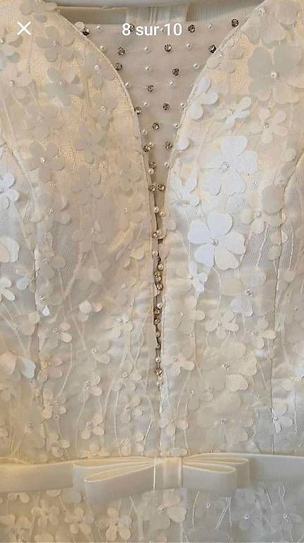 Vestiti: Robe de mariée – Usato da Lausanne venduto da M.RAD 4