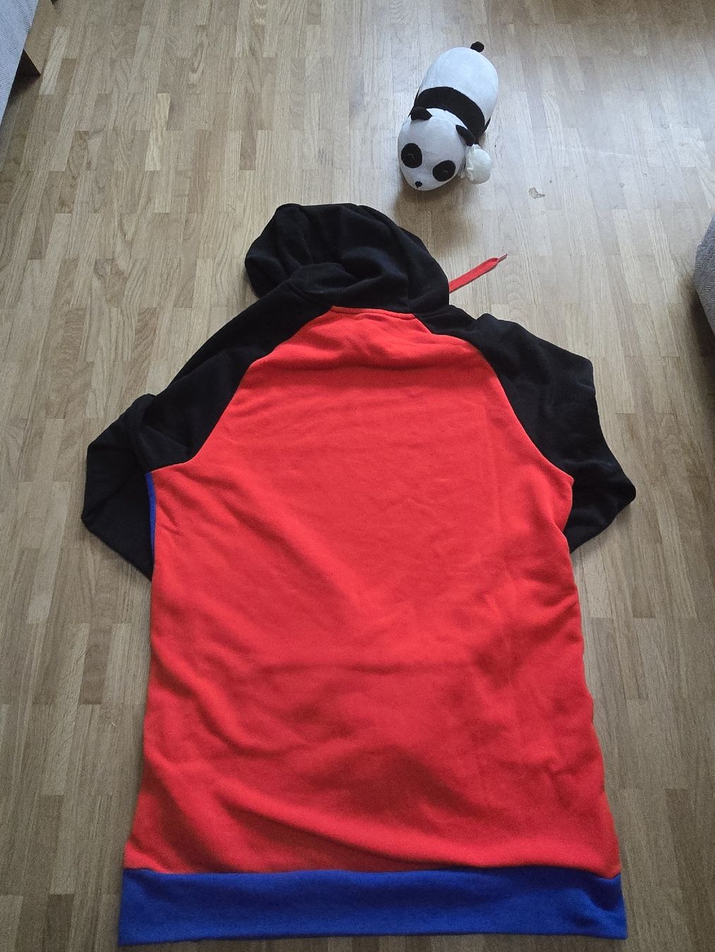 Nike Pullover & Sweatshirts: Pull Nike Dri-FIT Taille S, Chaud et Confortable! – Gebraucht aus Mont-sur-Lausanne von Didinho 2