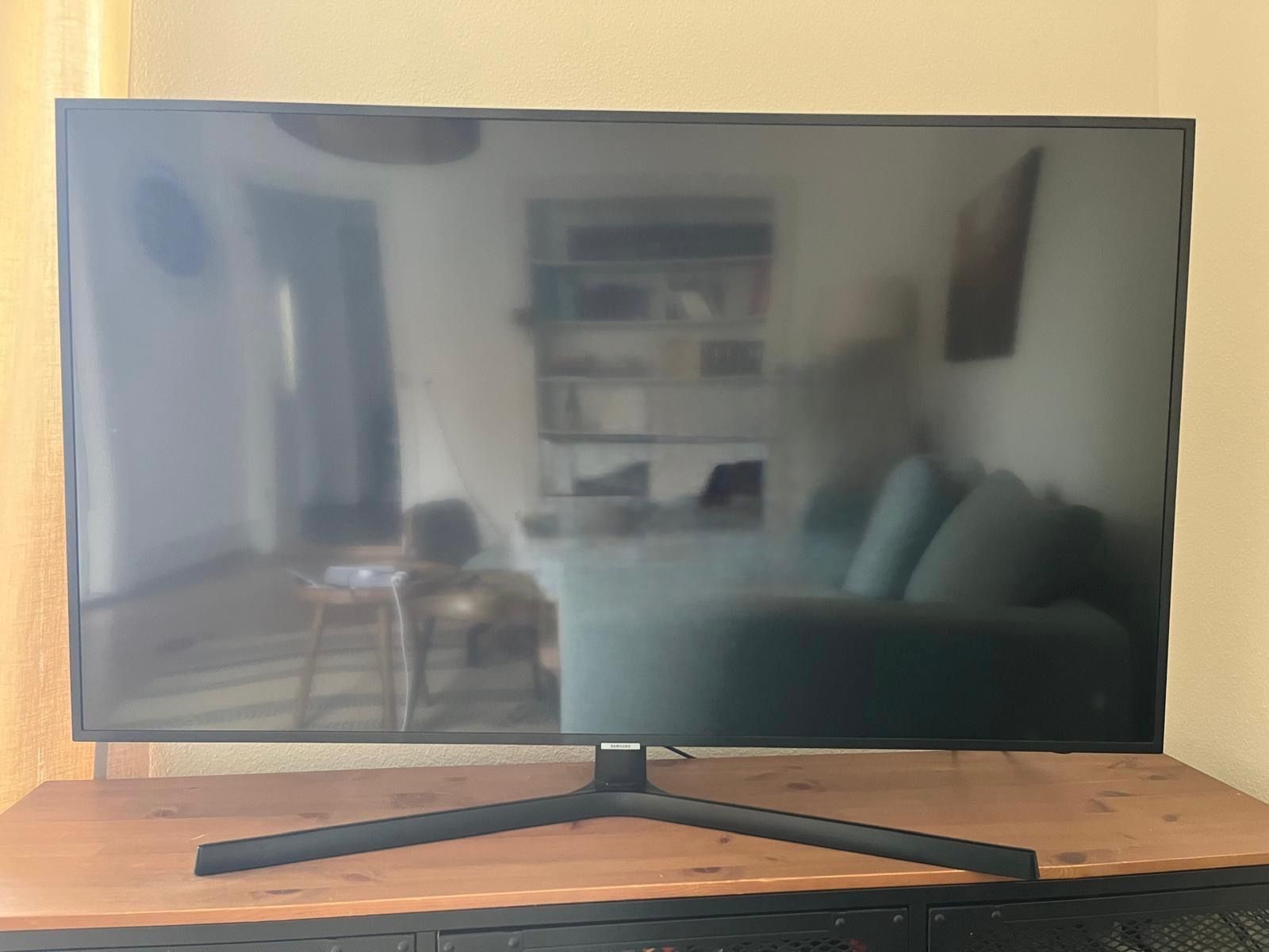 Samsung Televisori: SAMSUNG Smart TV 55", LCD, Ultra HD – Usato da Zürich venduto da and_gw9n 3