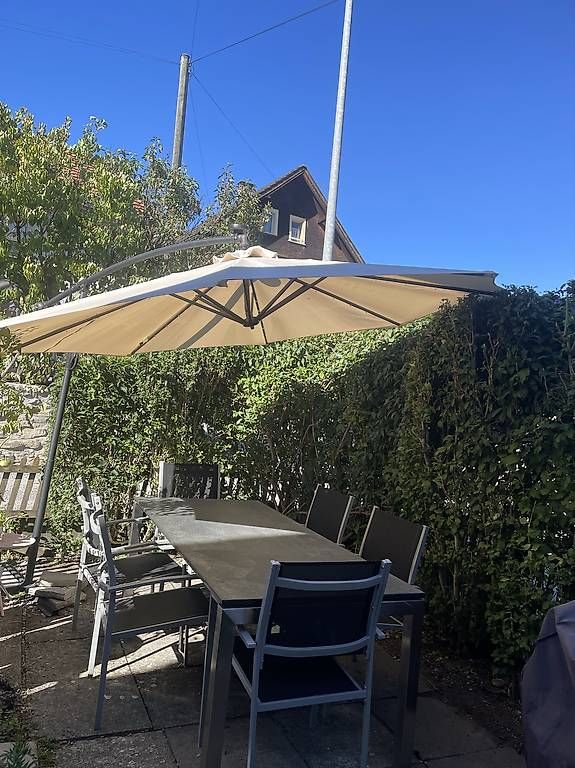 Set de table et chaises: Gartentisch mit 6 Stühlen – D'occasion à Rebstein par nem_hq6q 1