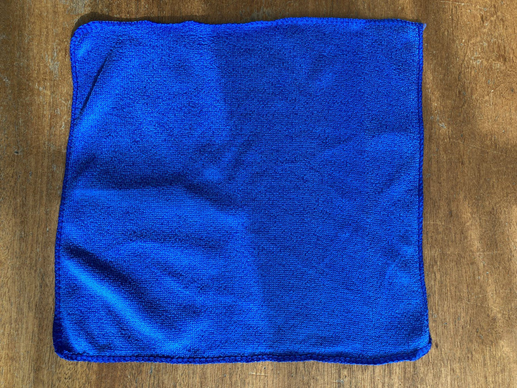 Pflegeprodukte: Mikrofasertuch 30x30 NEU – Neu (gemäss Beschreibung) aus Widnau von SIIVSIIV