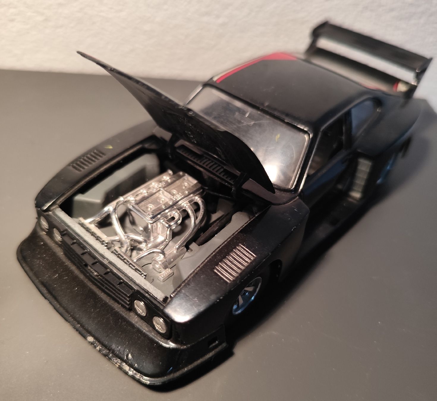 Bburago Modellini d'auto: Ford Capri – Usato da Arbaz venduto da diabolo28 3
