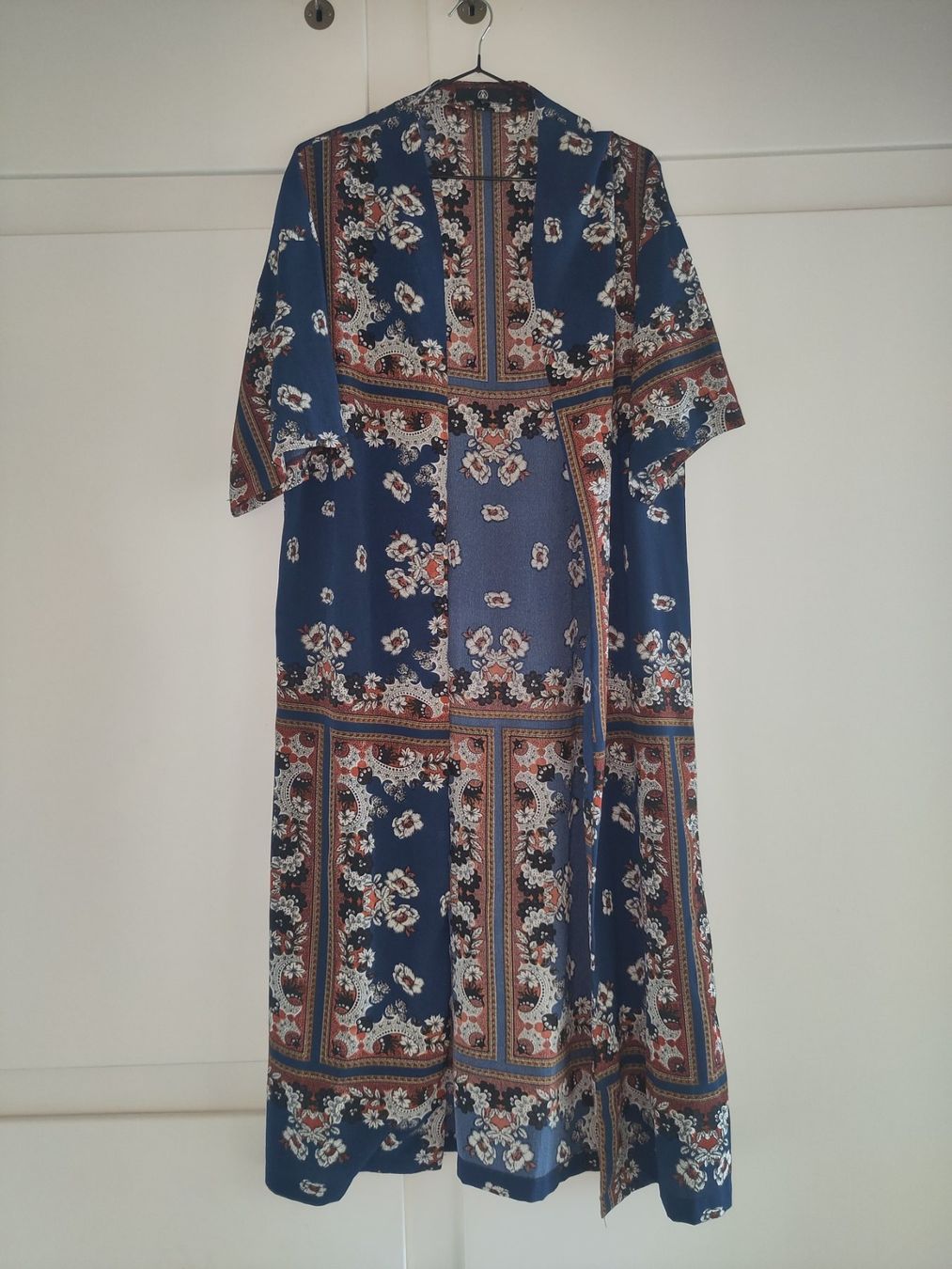 Internationale Kunst: Kimono – Gebraucht aus Basel von sho_lfd6