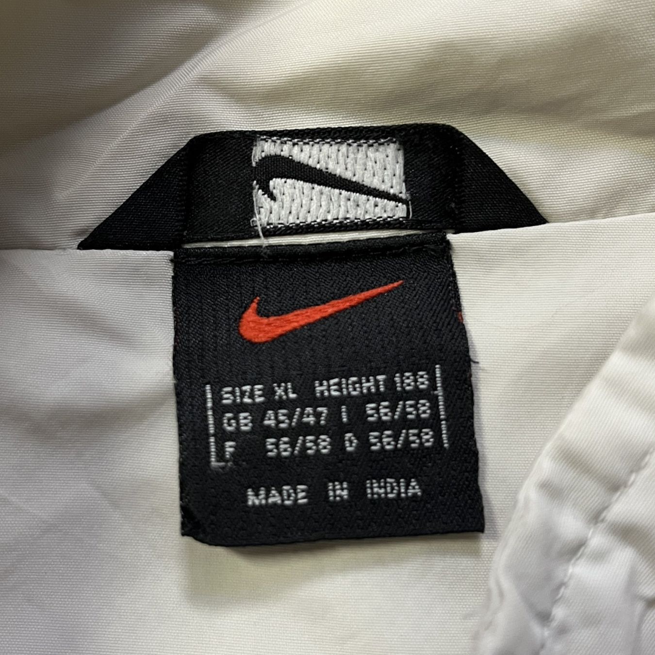 Nike Giacche: Vintage Nike Trackjacket (XL) – Usato da Chamoson venduto da Sapoloshop 2