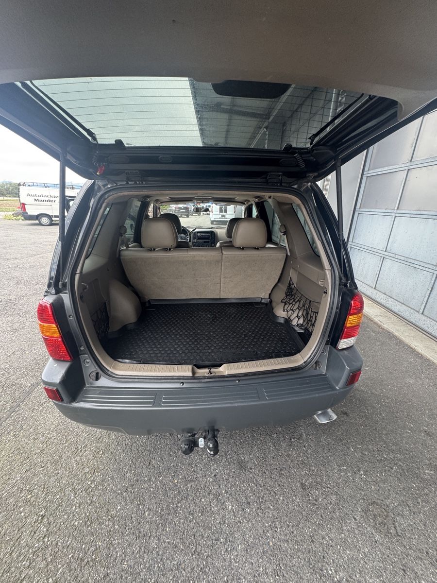 Ford Autos: Ford Maverick 3.0 V6 4x4 – Gebraucht aus Eschen von Forrer1000 6