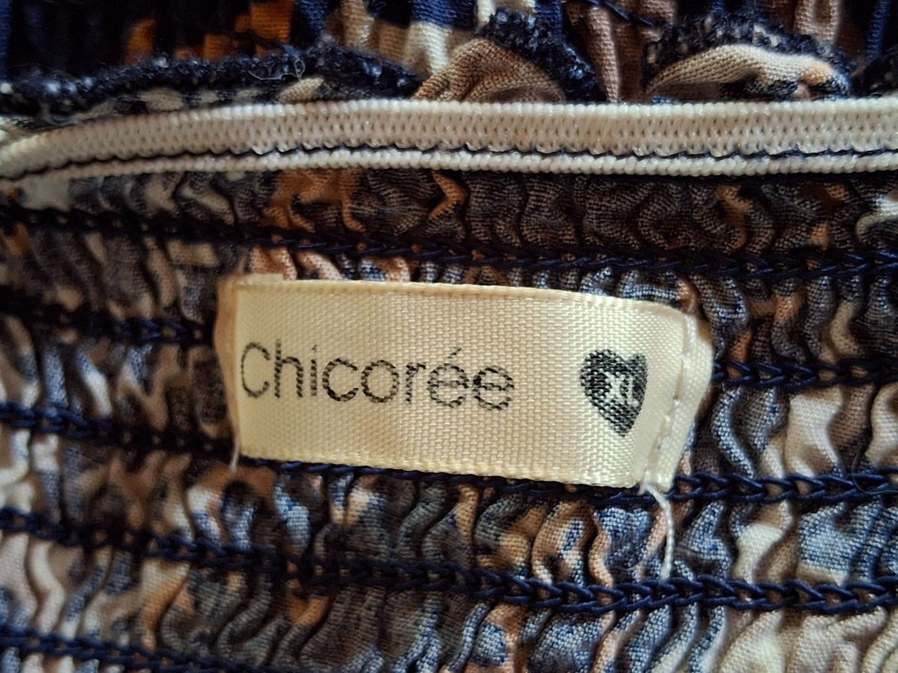 Vestiti: Robe taille XL marque Chicorée – Usato da Villiers venduto da san_jn5w 5