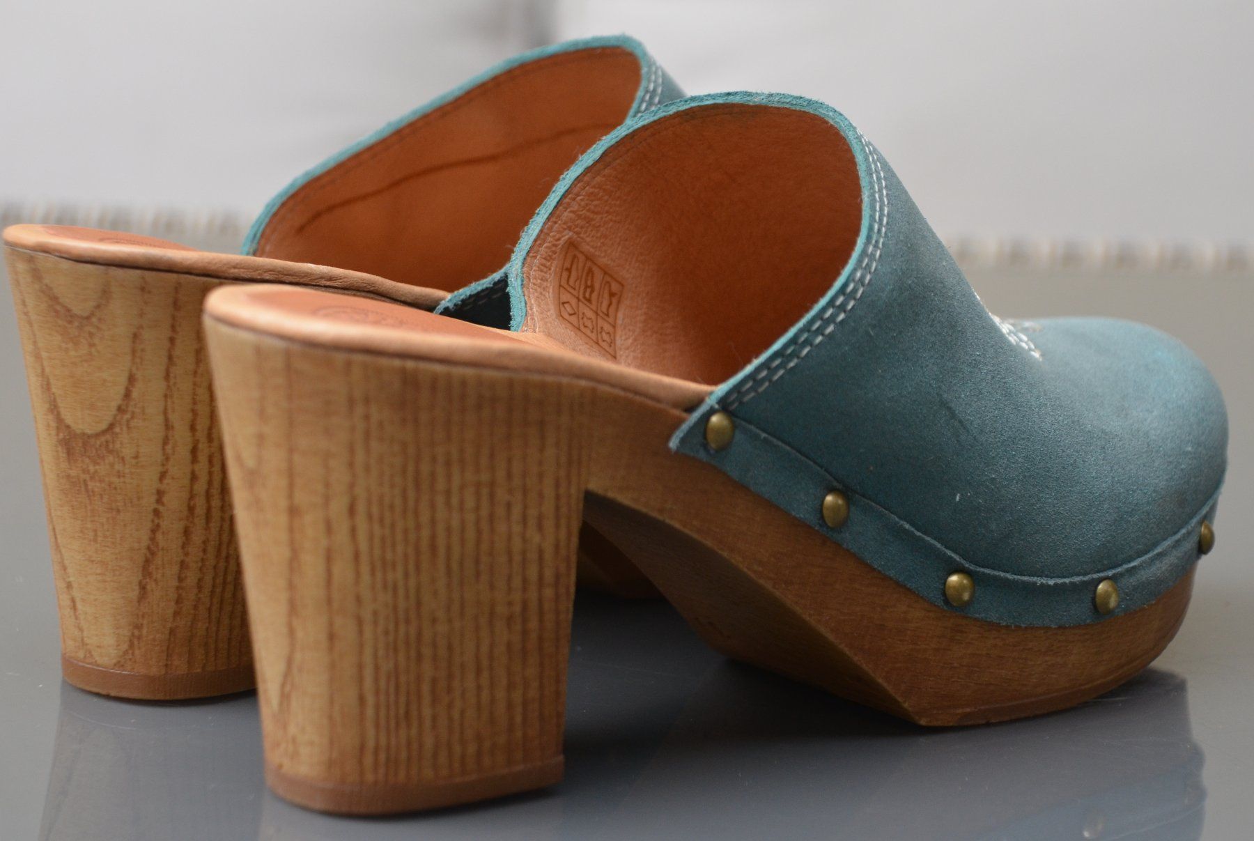 Penelope Chilvers Scarpe da donna: Penelope Chilvers Clogs / Sabot 39 – Nuovo (secondo la descrizione) da Collonges venduto da arashee 7