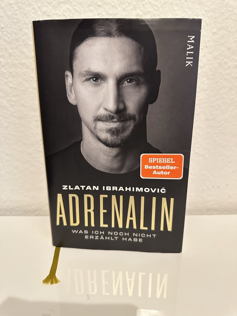 Libri: Buch Adrenalin Zlatan Ibrahimovic – Nuovo (secondo la descrizione) da Basel venduto da Ivana_4