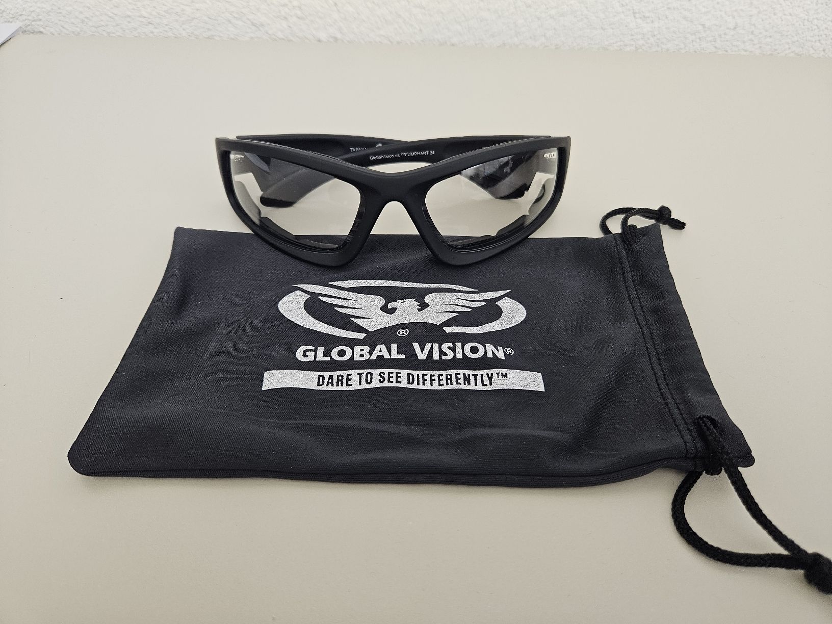 Occhiali & Lenti: Motorradbrille Global Vision Selbsttönend – Nuovo (secondo la descrizione) da Rüti ZH venduto da crirom