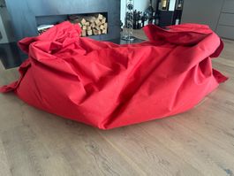 Sitzsack rot Stoff (Outdoor) gutem Zustand
