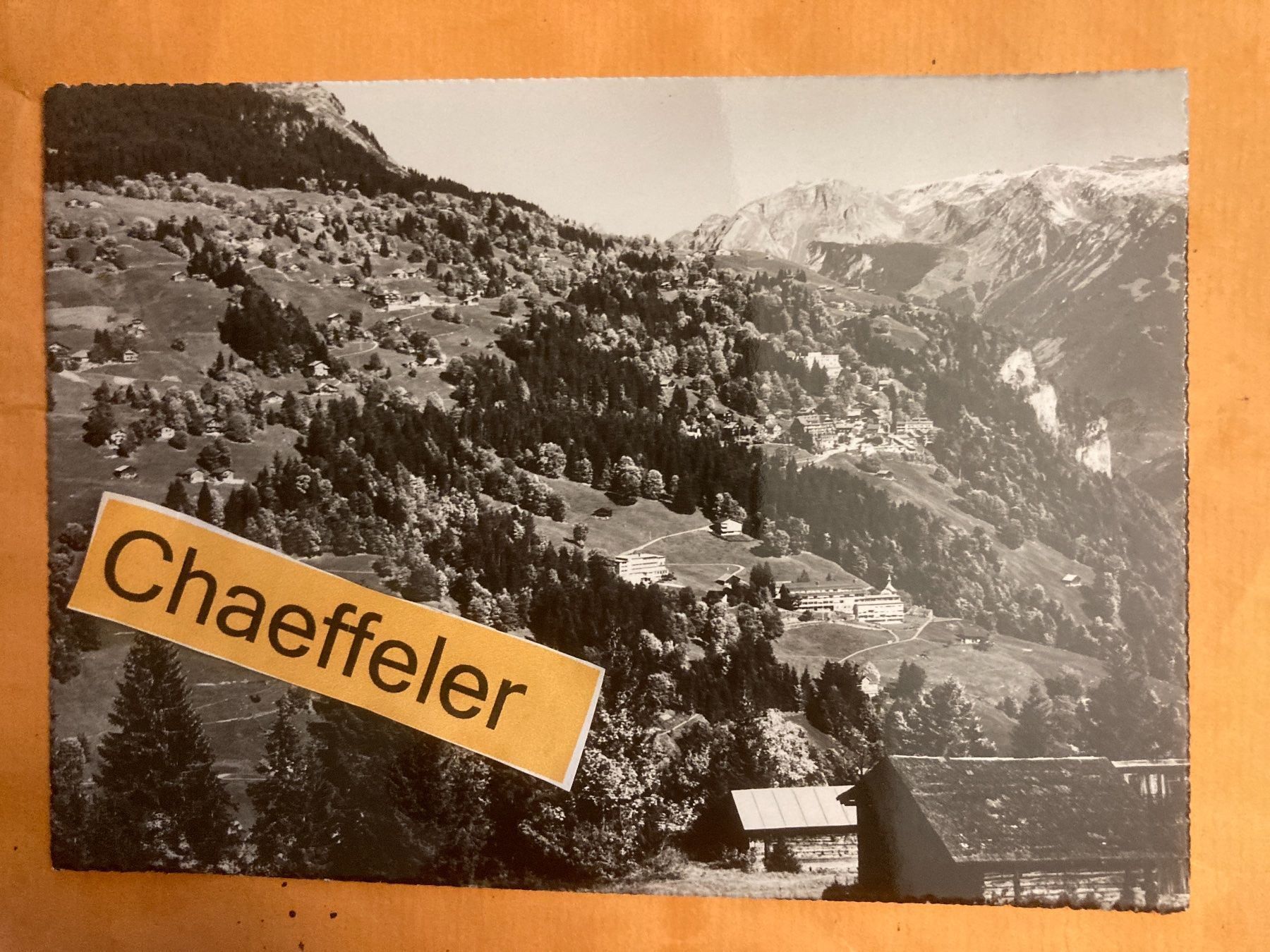 Cartoline postali: Braunwald / Glarus mit Schiltkette vom – Usato da Zürich venduto da Chaeffeler