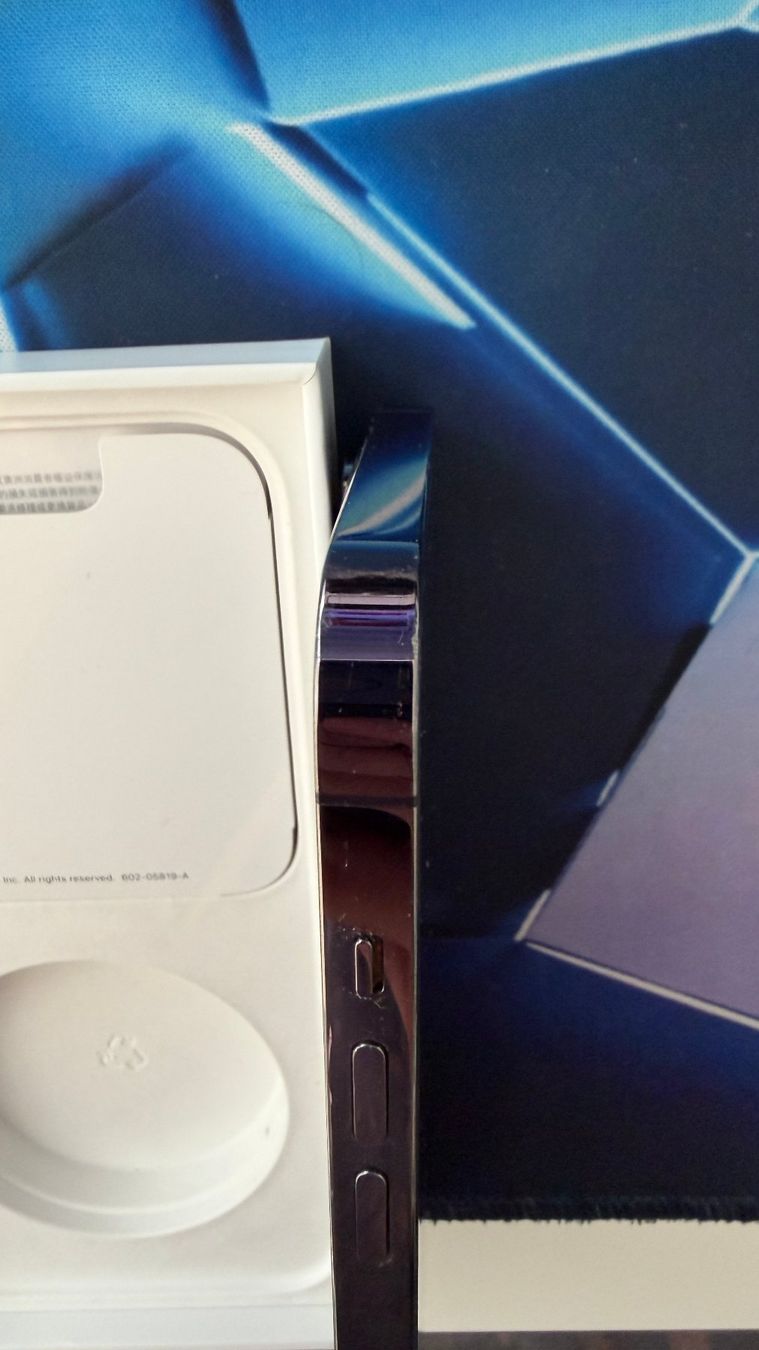 Apple Telefoni cellulari / Smartphones: iPhone 14 Pro Max – 256GB – Deep Purple – Usato da Kloten venduto da mey_sxr9 8