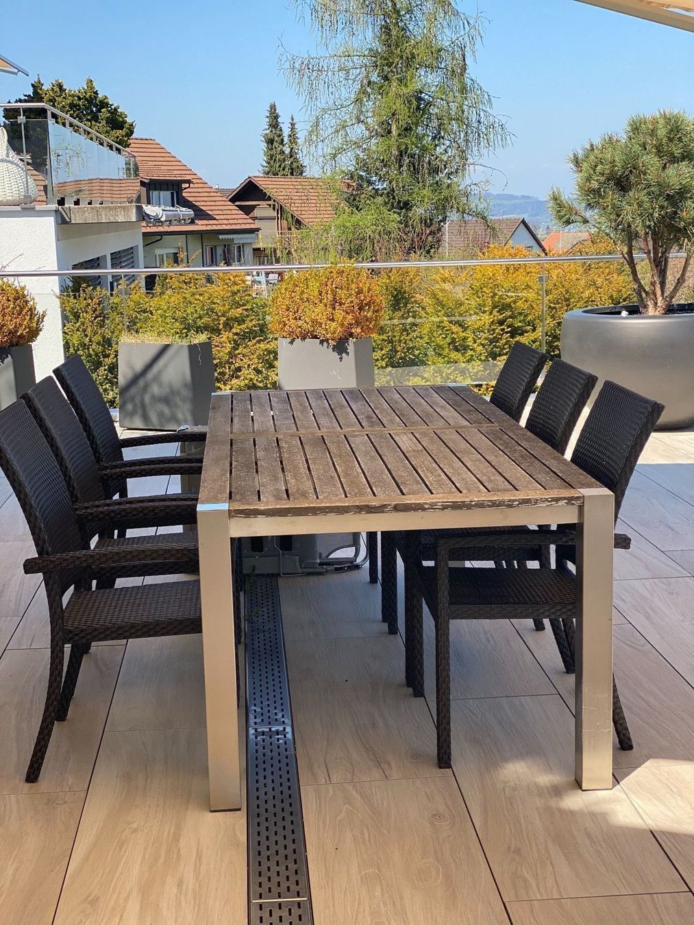 Gartentische: Teak Holz Gartentisch 220/100 – Gebraucht aus Schönenberg ZH von  1