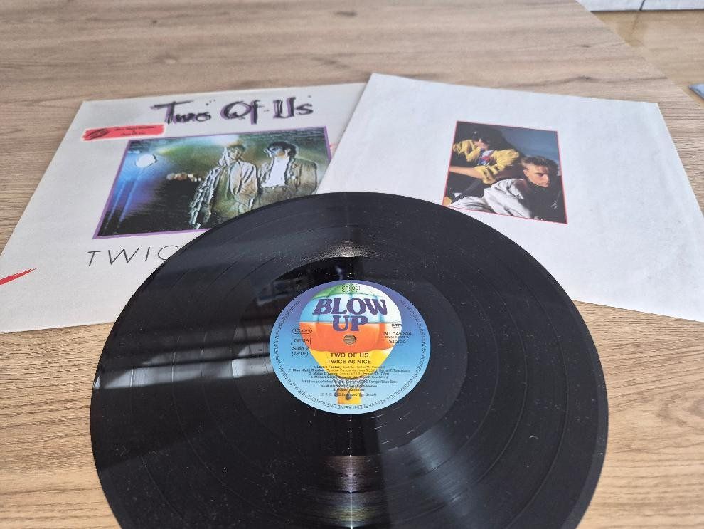 Dischi in vinile: Schallplatte  LP Two of us "Blue night shadow" – Usato da Dielsdorf venduto da SHOES_BY_SYLVI 2