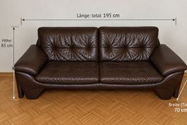 Schönes Ledersofa
