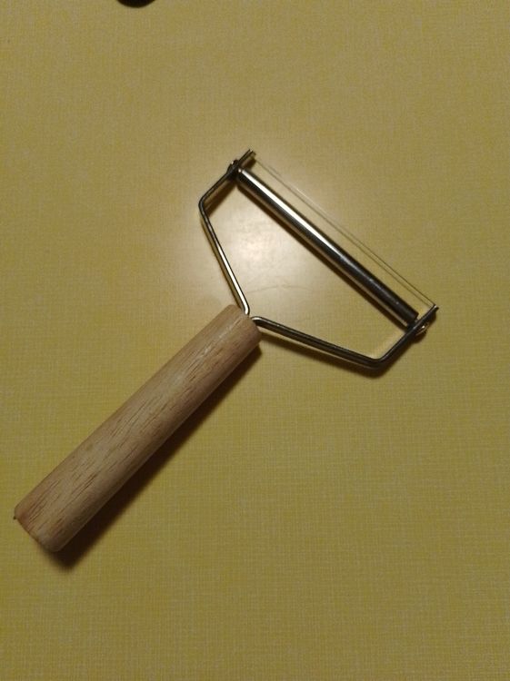 Fil pour couper le fromage à raclette (Neu (gemäss Beschreibung)) in ...
