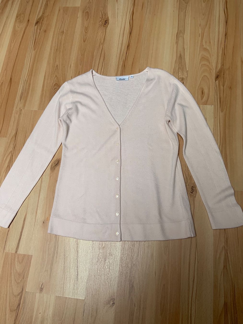Gilet & Giacche senza maniche: Gilet rose pale – Usato da Ecublens VD venduto da timily