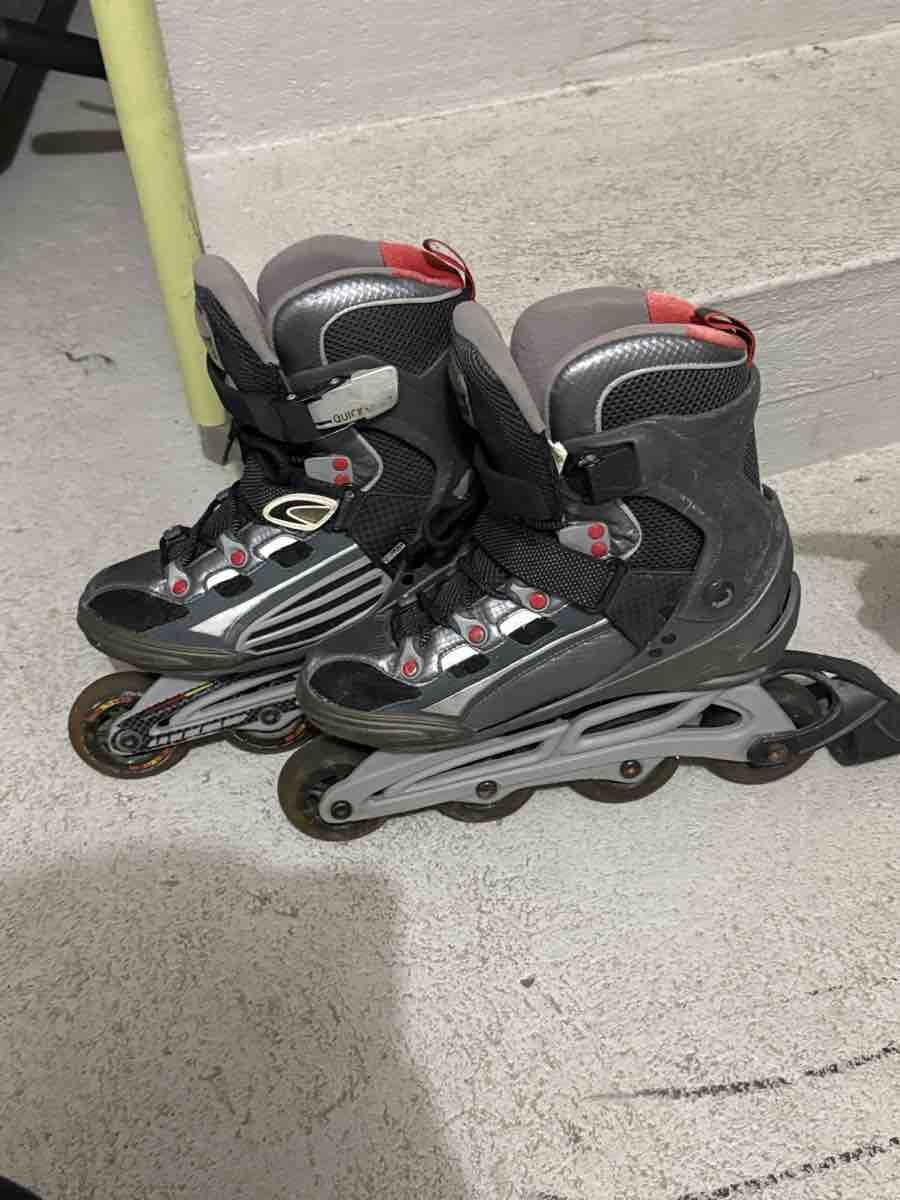 Patins à roul. & inline: Inline Skates Grösse 43 guter Zustand – D'occasion à Wittenbach par van_2xwx