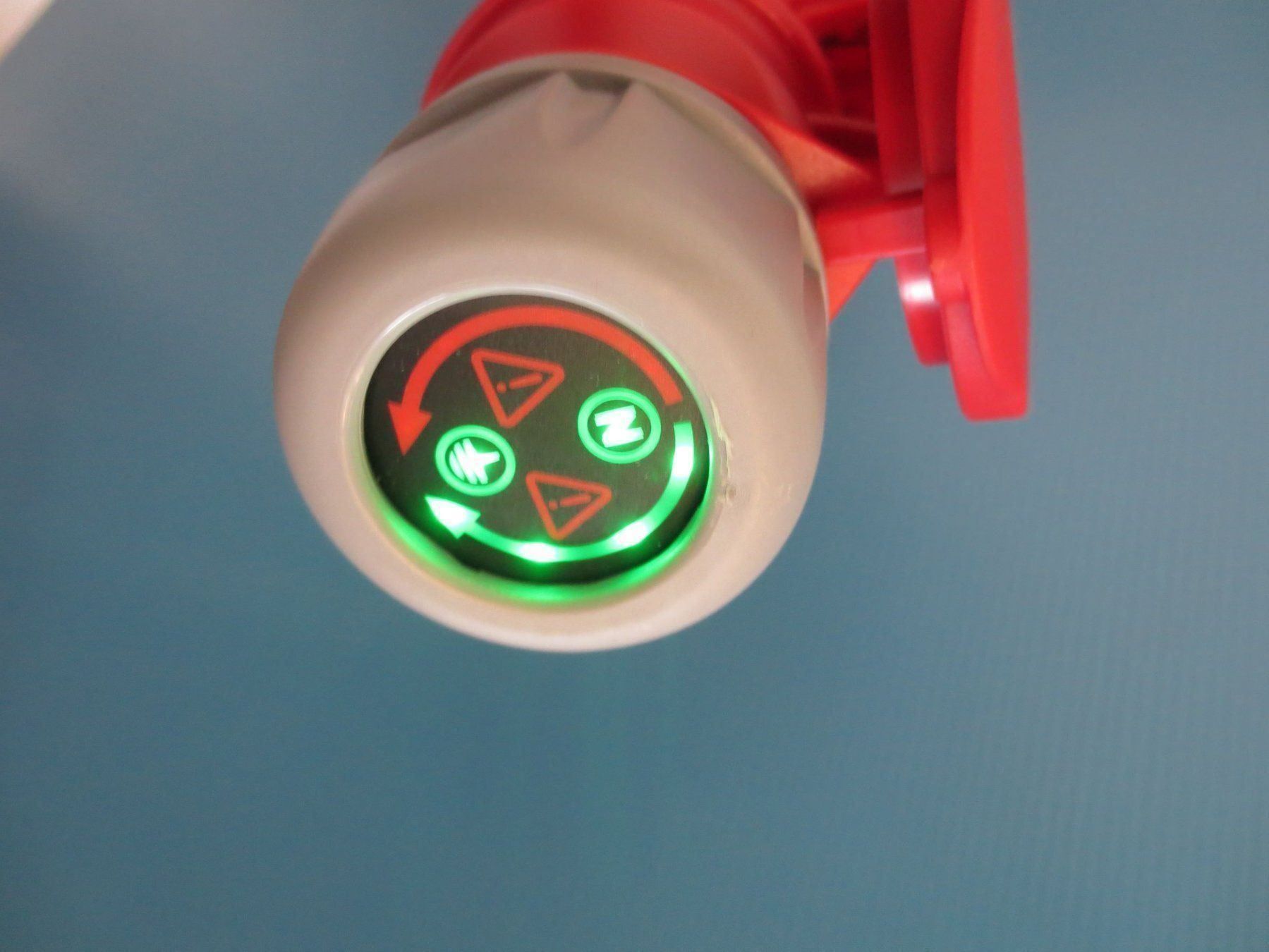 Stecker: CEE 16A Prüfstecker Diagnosestecker Drehfeld LED Anzeige – Neu und originalverpackt aus Sulz LU von Elektrofachverkauf 4