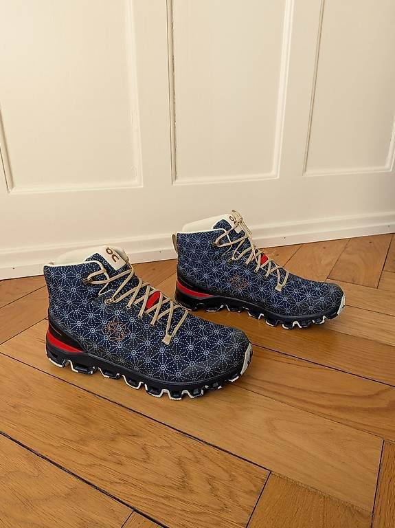 On Scarpe da uomo: On x LOEWE Cloudrock Space Blue NEU  Gr. 44.5 – Usato da Basel venduto da tintintelefon 1