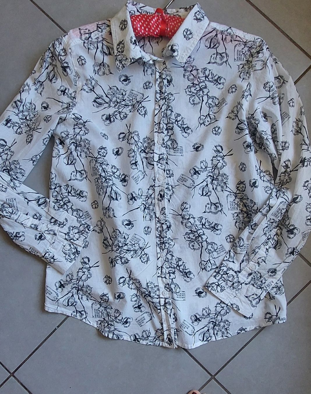 Benetton Camicette: Chemisier Benetton noire/blanc – Nuovo (secondo la descrizione) da Plan-Les-Ouates venduto da Lolothebest