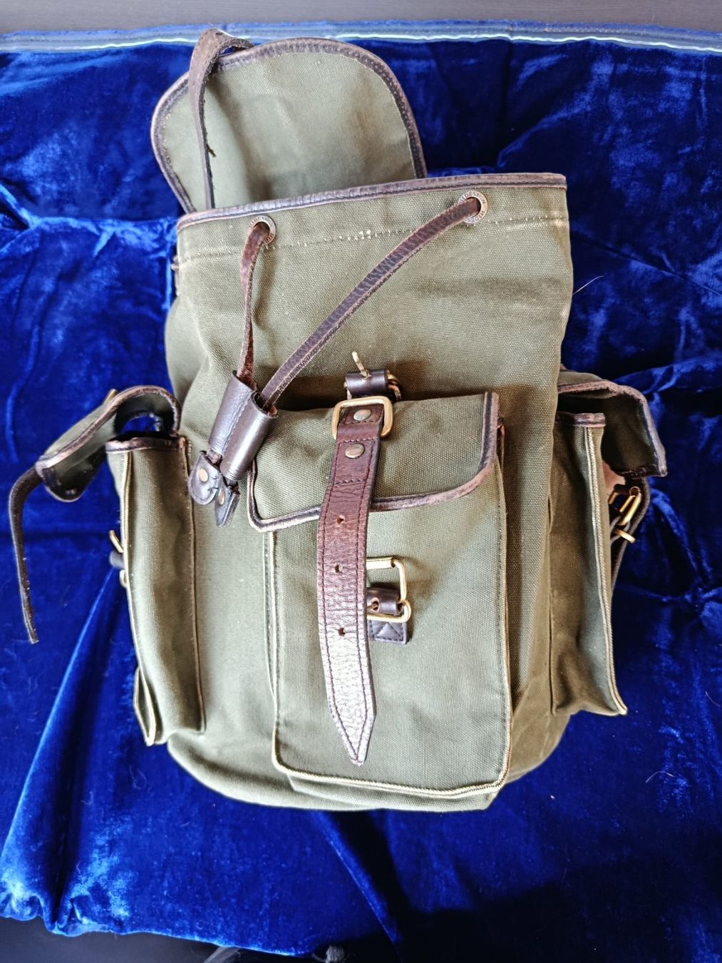 Rucksäcke: Hidesign Rucksack // Echte Handarbeit statt Massenware – Gebraucht aus Au SG von Hoffnungsstreifen 1