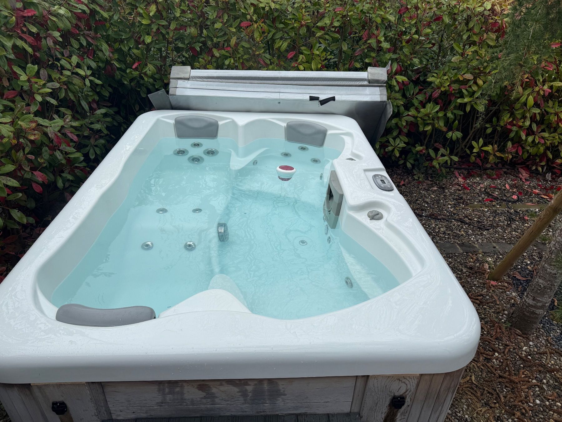 Whirlpool: Starline Whirlpool Melbourne – Gebraucht aus Rothenburg von