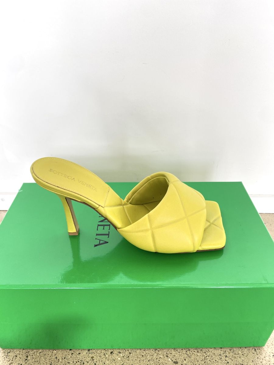 Bottega Veneta Damenschuhe: Bottega Veneta Lido Mules – Neu (gemäss Beschreibung) aus Stäfa von Nicole093 5