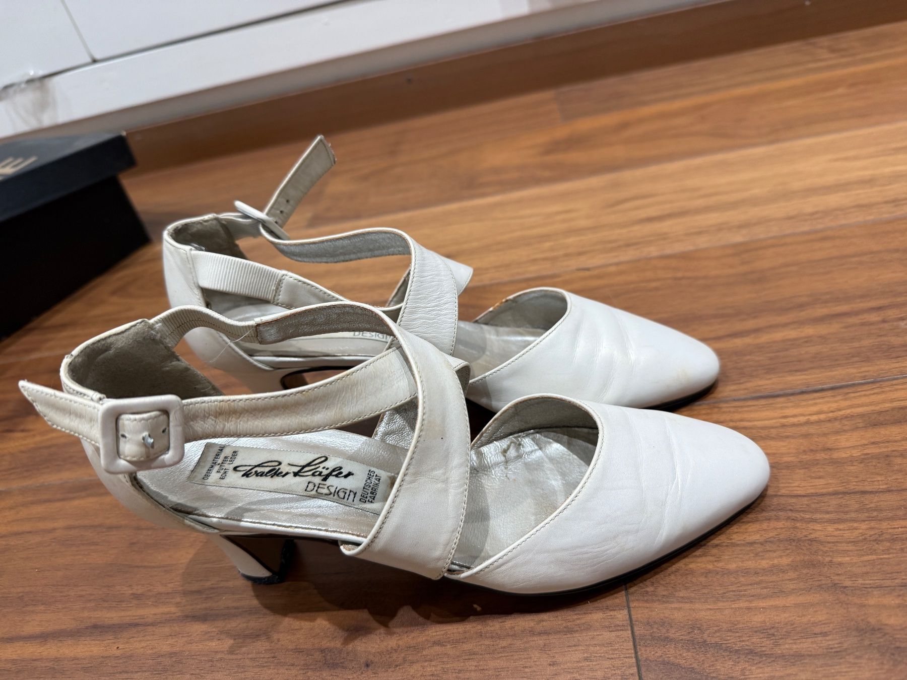 Scarpe da donna: Schuhe von Walter Kaefer Gr 38 – Usato da Egg b. Zürich venduto da Nathalie14