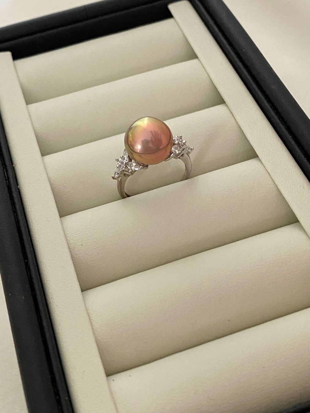 Anelli: 11.5mm Top Qualität Süsswasserperlen Ring – Nuovo e nell'imballaggio originale da Sarnen venduto da Yingsperlen2 1