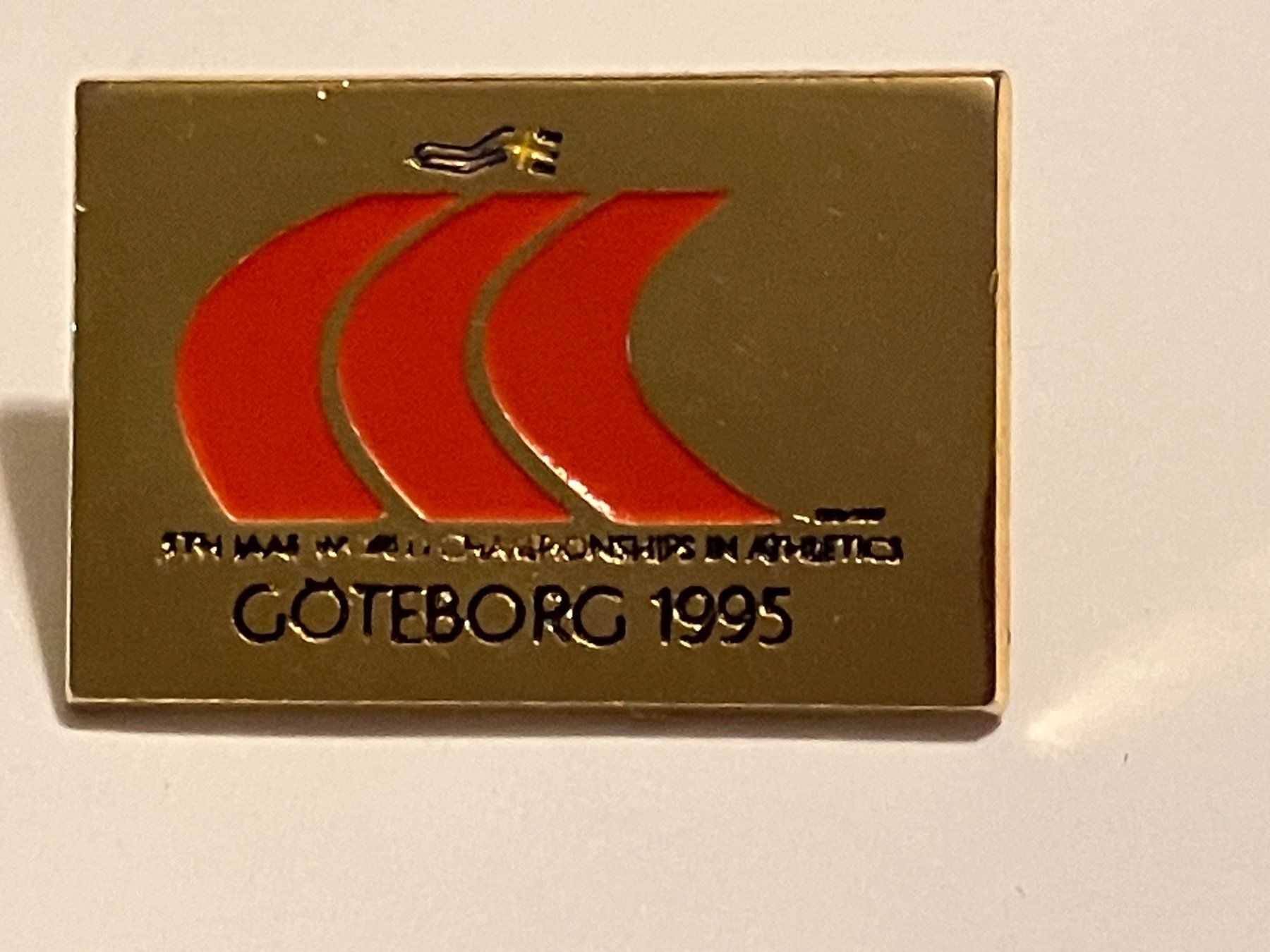 Placchette & Badge: 1 Pin Göteborg 1995 – Usato da Basel venduto da djwwpp